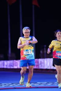 BIB: 
                            <button type="button" onclick="openModal(24151901)" class="btn btn-primary btn-sm float-right btn-popup" data-toggle="modal" data-target=".modal-high-quality">
                        <i class="fas fa-shopping-cart"></i> Add to Cart
                    </button>
                                            <button type="button" onclick="isThisMe(24151901, true)" class="btn btn-success btn-sm float-right btn-popup btn-isme hidden" data-toggle="tooltip" data-placement="bottom" title="นี่คือรูปของคุณใช่ไหม คลิกที่นี่เพื่อเอาเข้าอัลบั้ม">
                        <i class="fas fa-plus"></i> Add to album
                    </button>
                    <button type="button" onclick="isThisMe(24151901, false)" class="btn btn-warning btn-sm float-right btn-popup btn-isnotme hidden">
                        <i class="fas fa-ban"></i> Remove from album
                    </button>